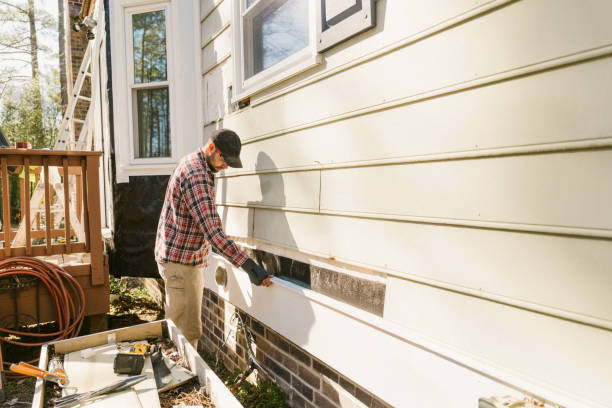 Trusted Storm Damage Siding Repair service in Lumberton, NC - Creative Siding